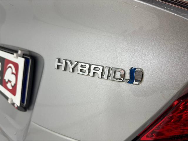 TOYOTA C-HR 1.8 Hybrid E-CVT Business