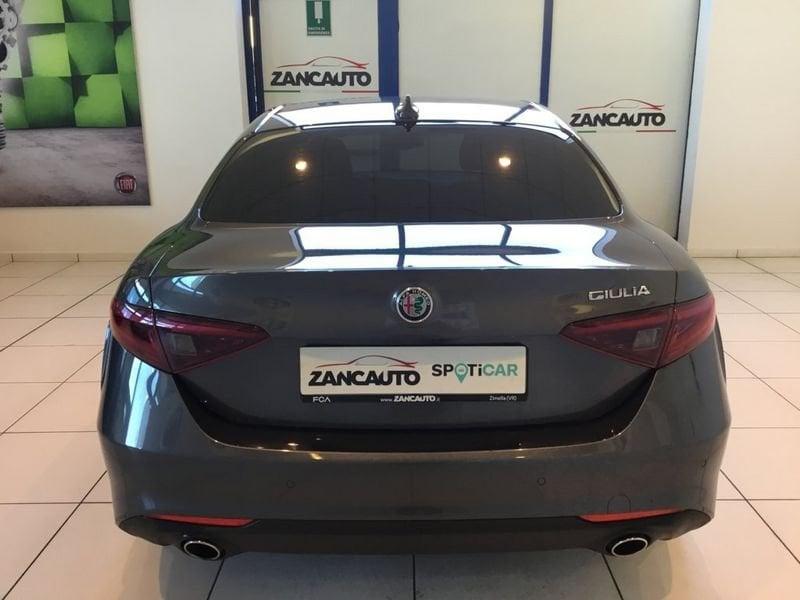 Alfa Romeo Giulia 2.2 Turbodiesel 190 CV AT8 Executive MY19