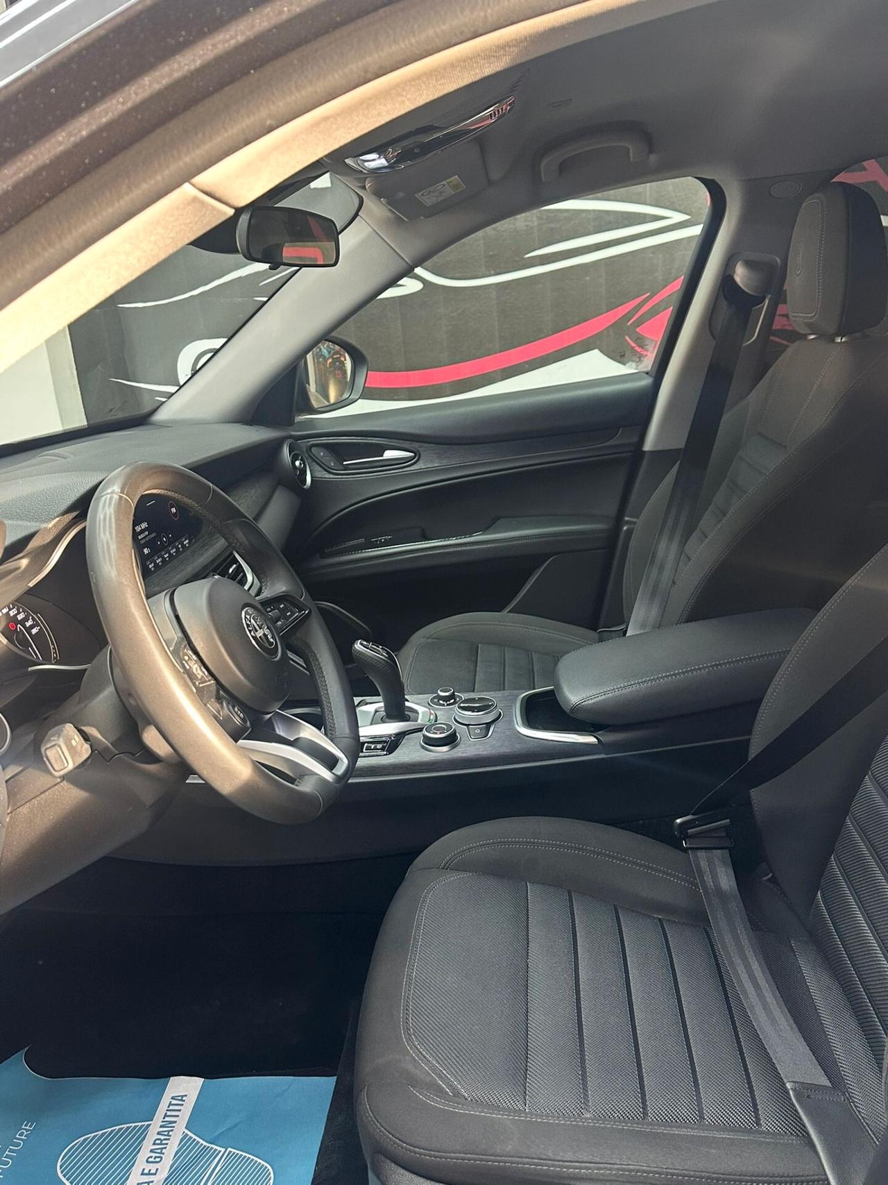 Alfa Romeo Stelvio 2.2 Turbodiesel 160 CV AT8 RWD Business