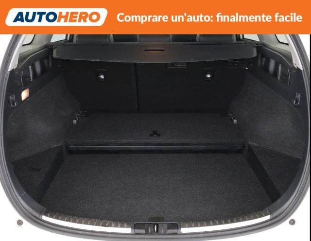 TOYOTA Auris Touring Sports 1.8 Hybrid Lounge