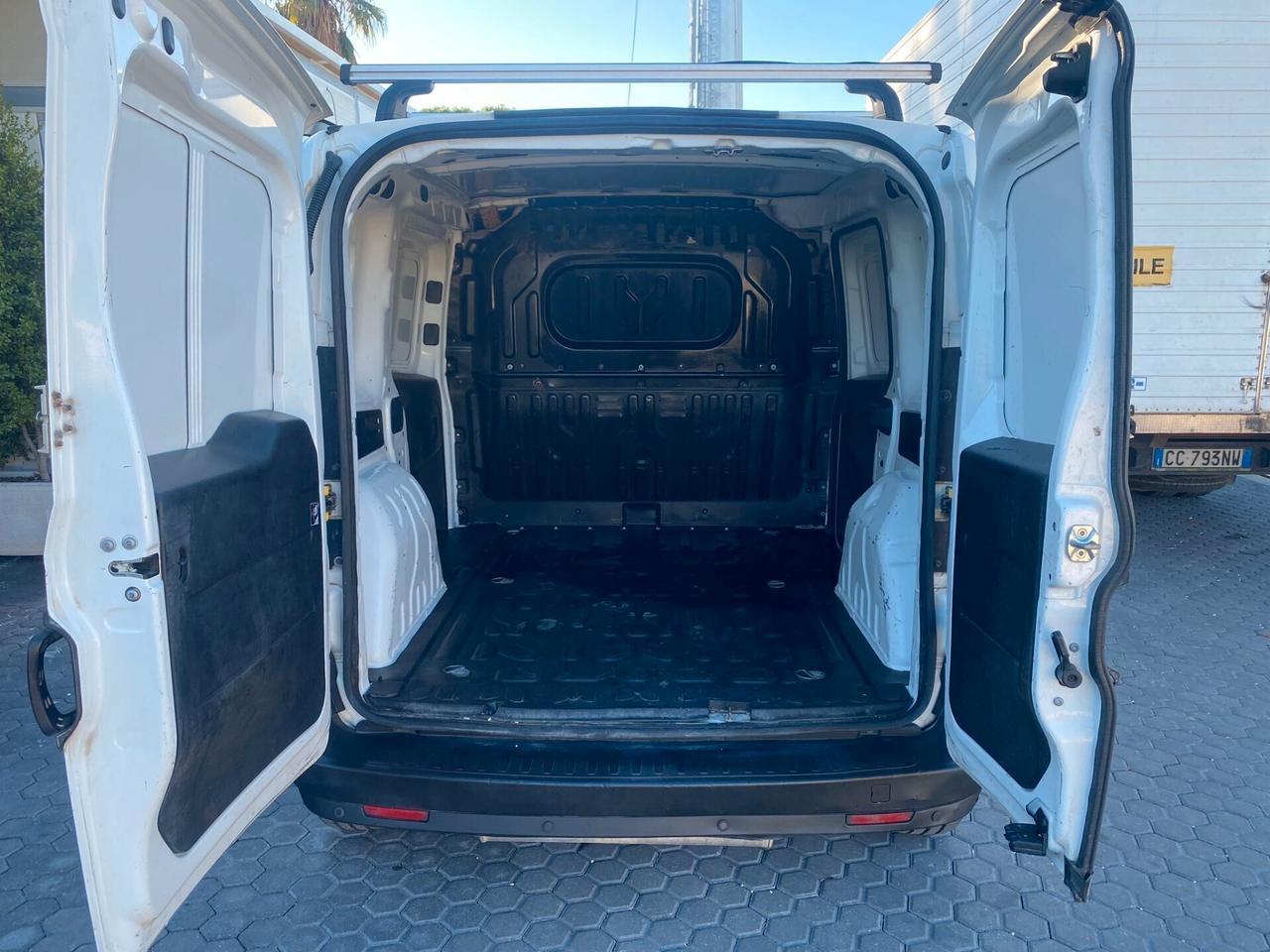 Fiat Doblò 1.4 T-Jet Benzina/Metano