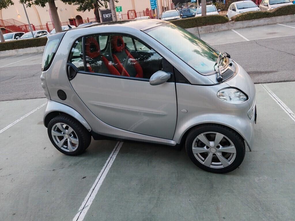 Smart 600 cc come nuova