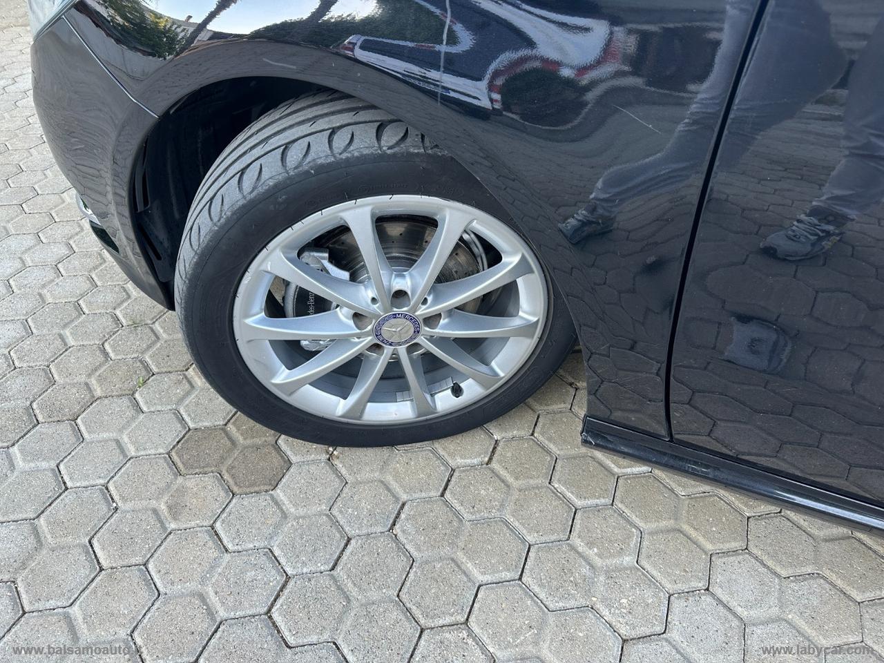 MERCEDES-BENZ B 180 CDI Premium