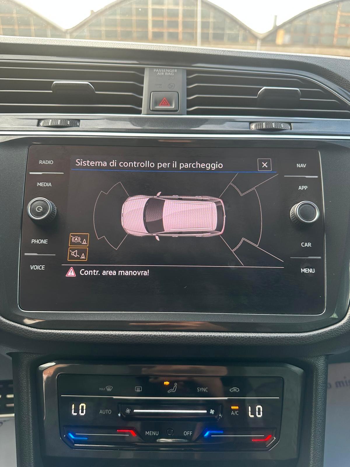 Volkswagen Tiguan 2.0 TDI 150 CV SCR DSG R-Line