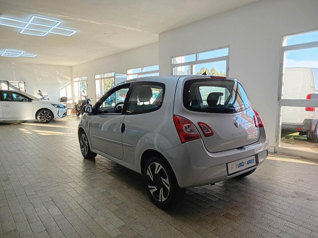 Renault Twingo 1.2 Live 75cv