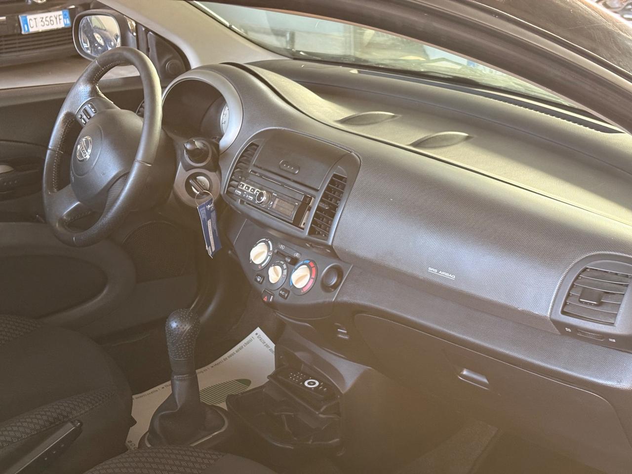 Nissan Micra C+C 1.6 16V GPL