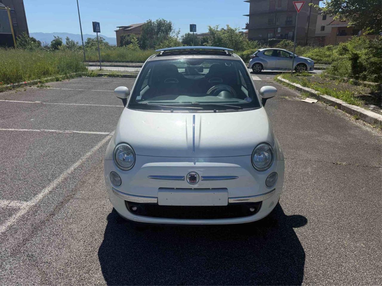 FIAT 500 tetto apribile 90000km garanzia 12 mesi permute