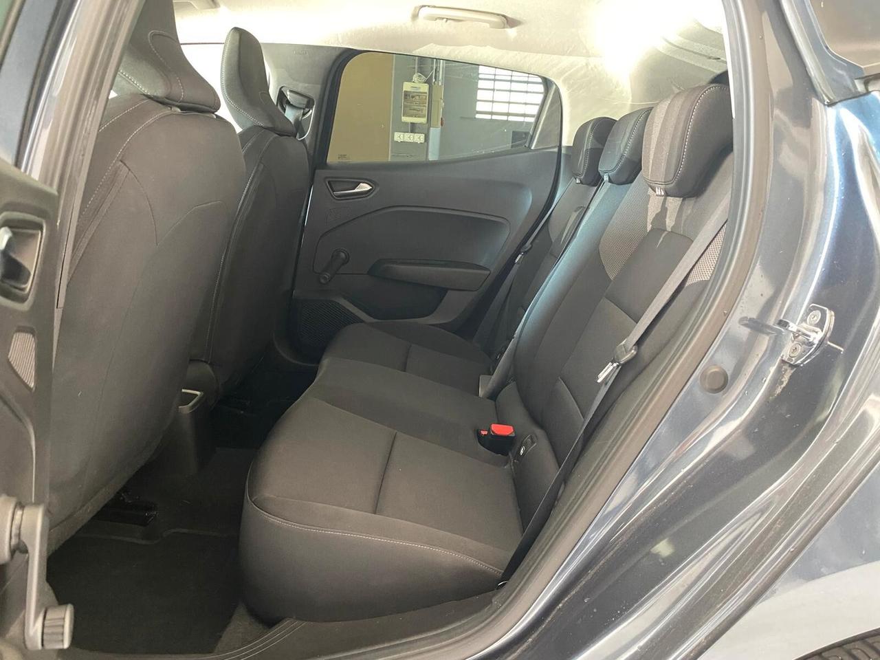 RENAULT CLIO BLUE DCI INTENS 85CV - FULL LED, RETROCAMERA, NEOPATENTATI