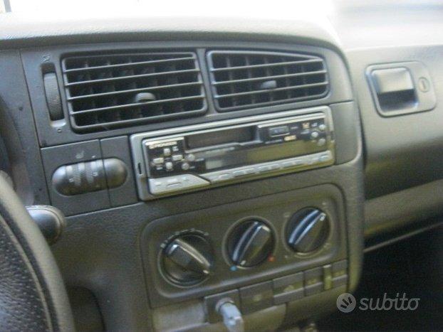 Volkswagen golf cabrio 3 serie colour concept BENZINA