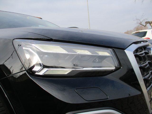 AUDI Q2 30 TDI S-line Edition LED/Camera/CarPlay