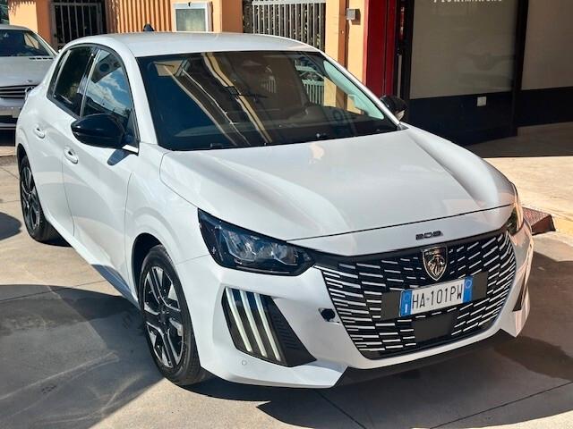 Peugeot 208 ALLURE 08/25 11.800KM PARI NUOVO