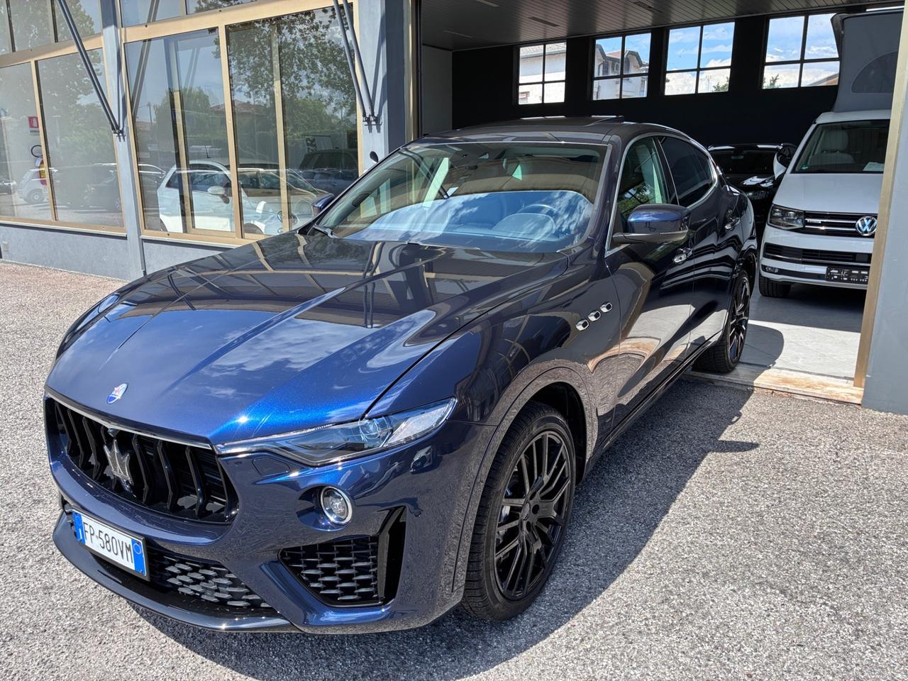 Maserati Levante 3.0 V6 430 cv SQ4 Gransport