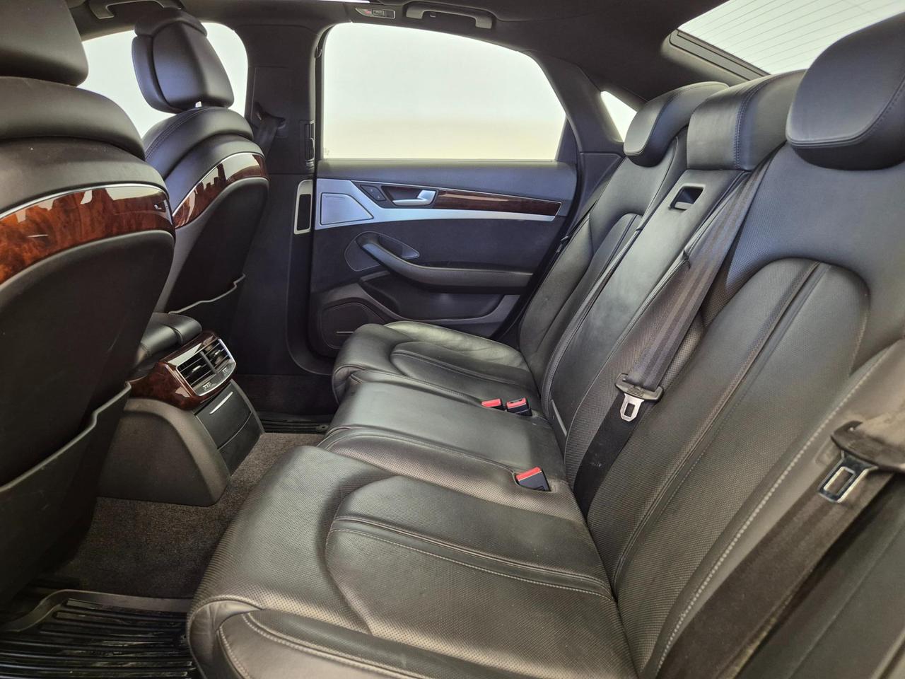 Audi A8 3.0 V6 tdi quattro tiptronic - Cam - Cruise/Lim - Soft Close