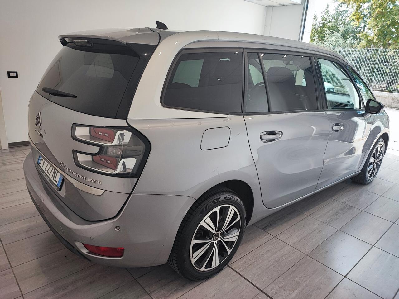 Citroen Grand C4 SpaceTourer BlueHDi 130 S&S Shine