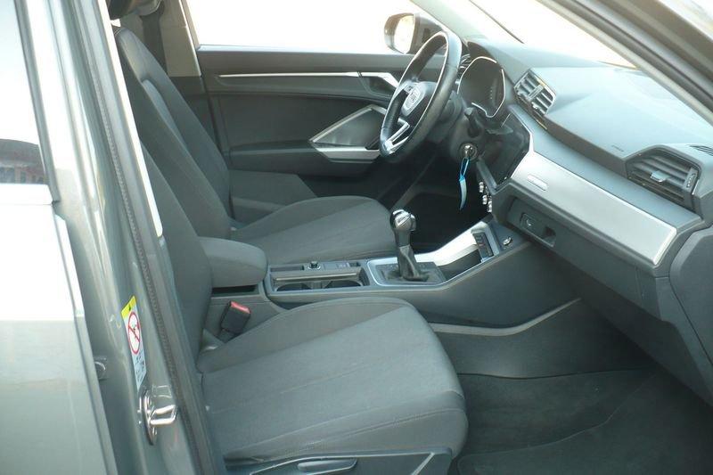 Audi Q3 Q3 35 TDI S tronic Business Advanced