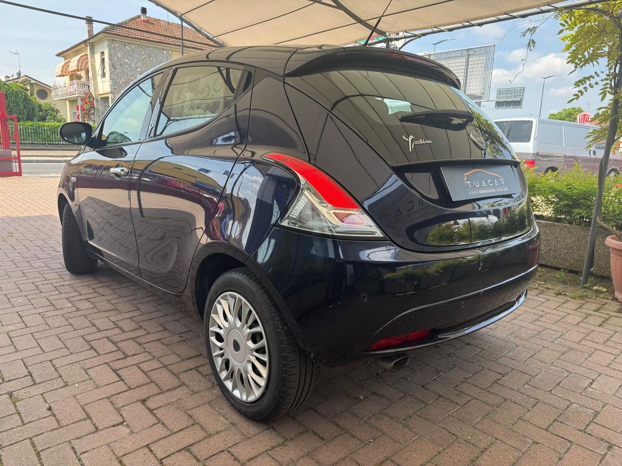 Lancia Ypsilon Platinum 1.2