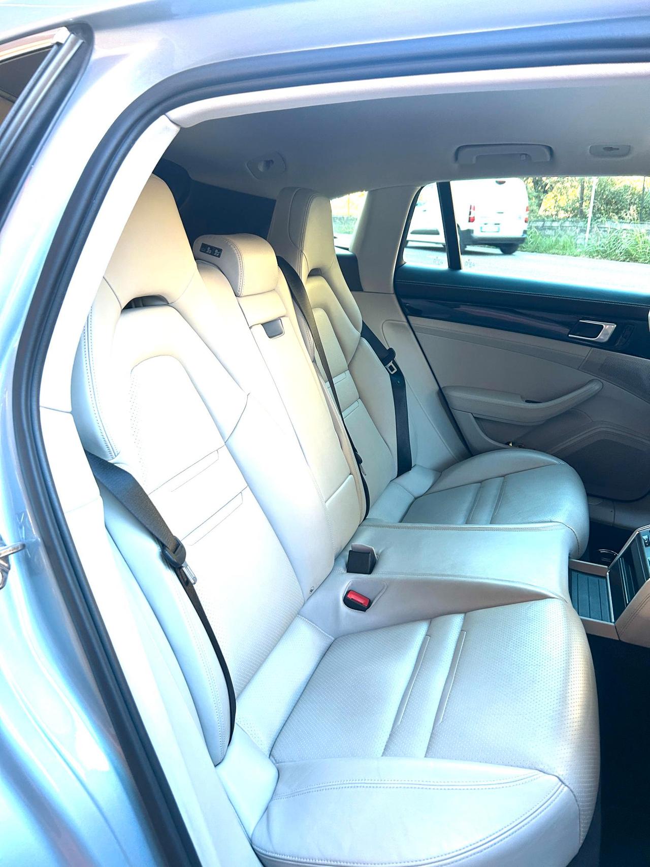 Porsche Panamera Sport Turismo 2.9 4 10 years Edition auto