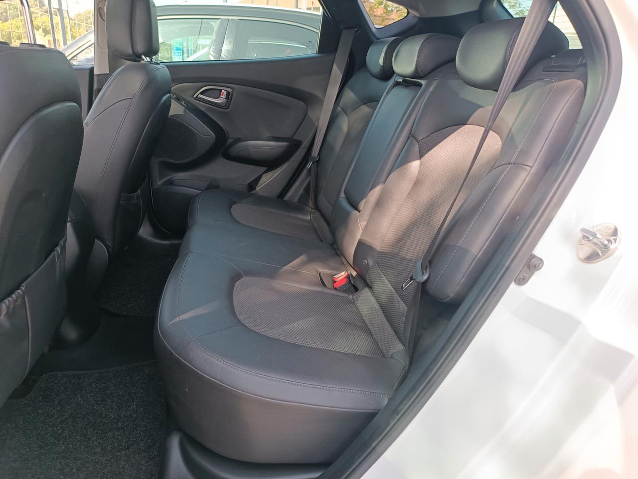 Hyundai iX35 1.7 CRDi FULL Optional