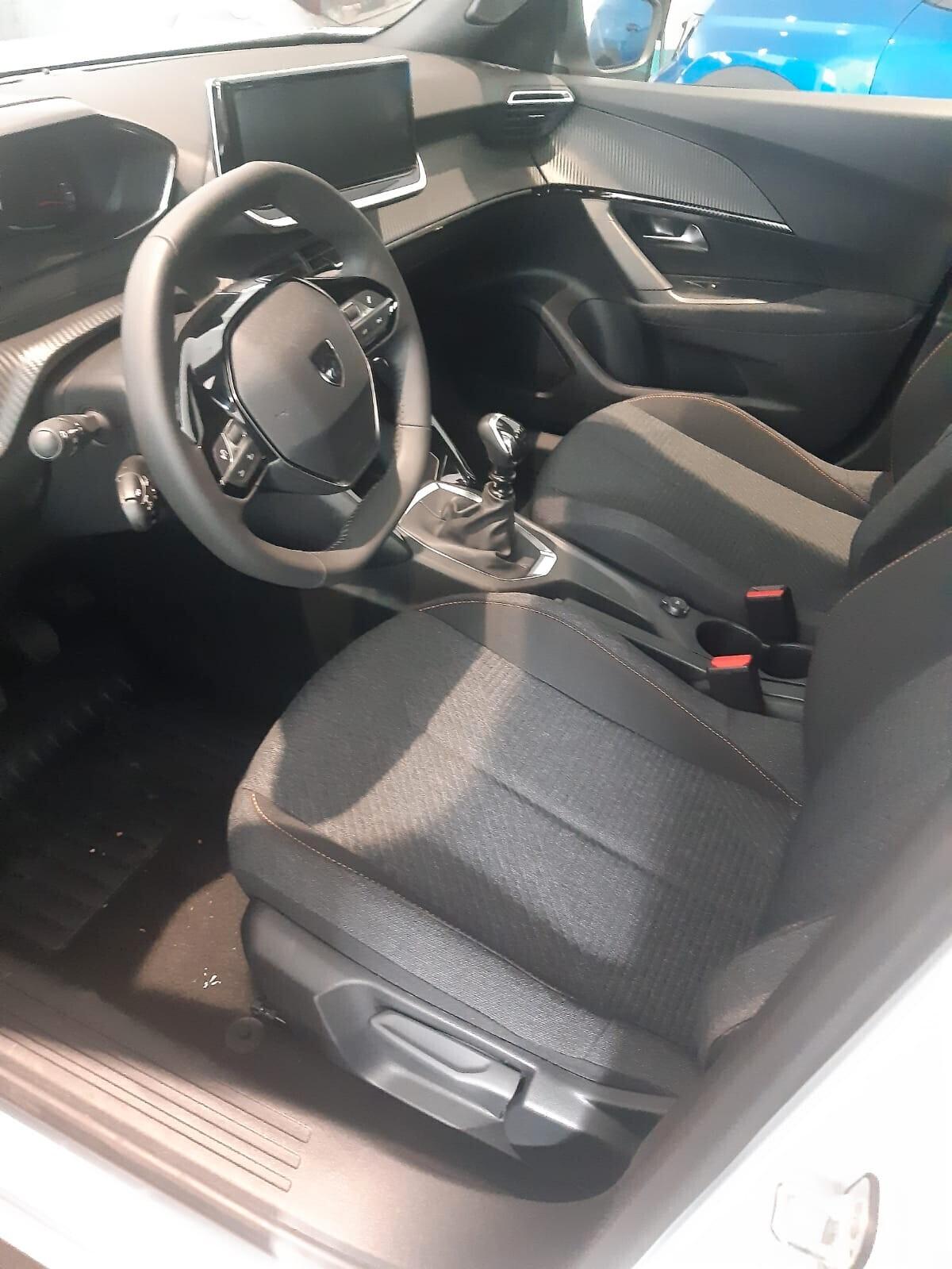 Peugeot 2008 PureTech 100 S&S Style
