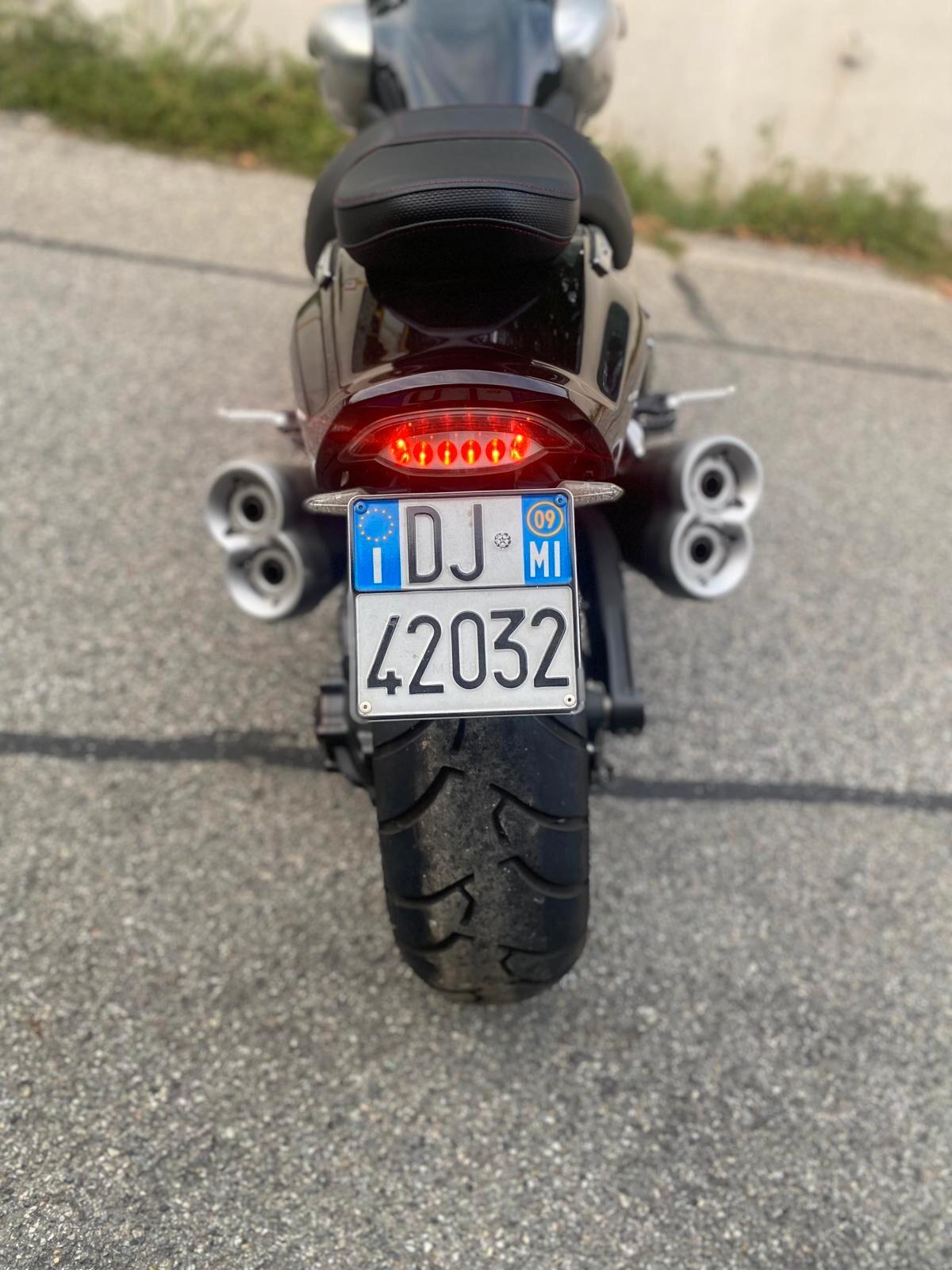 Yamaha VMAX