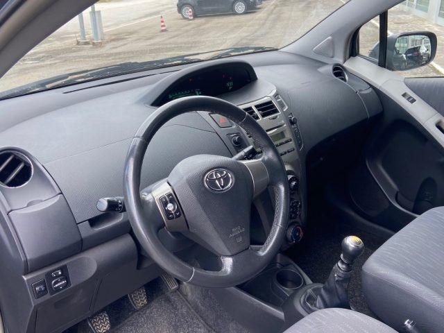 TOYOTA Yaris 1.3 5 Porte