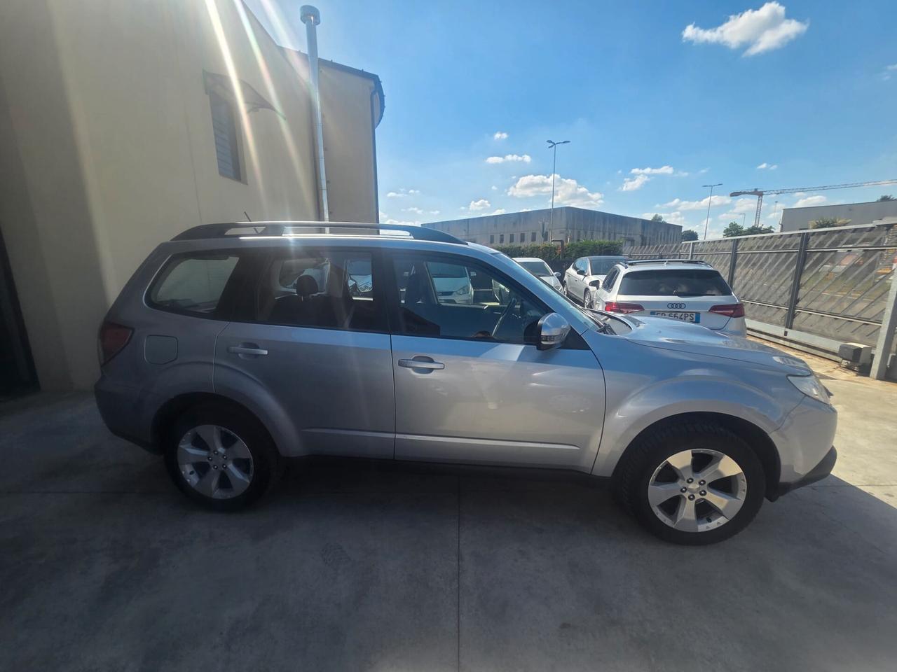 Subaru Forester 2.0D-L Exclusive