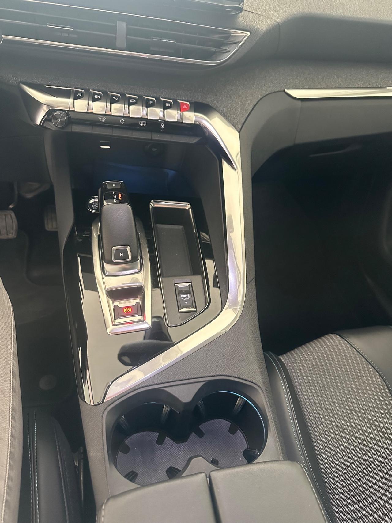 Peugeot 3008 BlueHDi 130 S&S Allure