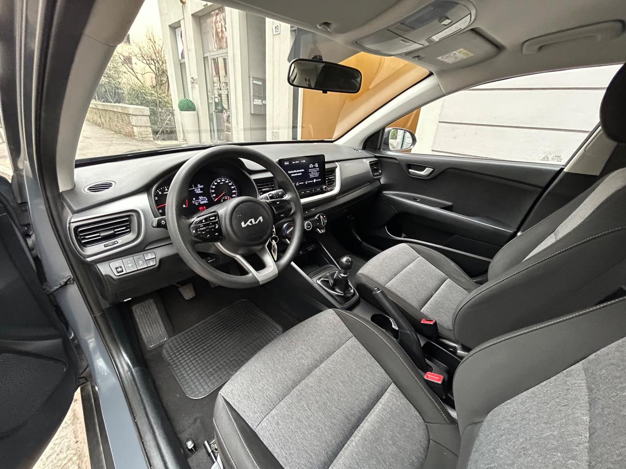Kia Stonic 1.2 DPI Urban 84cv *NEOPATENTATI*