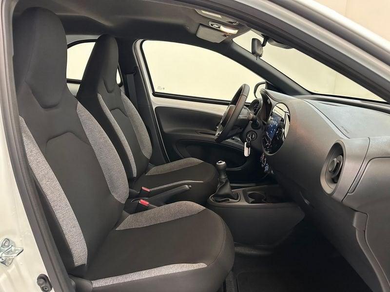 Toyota Aygo X Aygo X 1.0 VVT-i 72 CV 5 porte Active