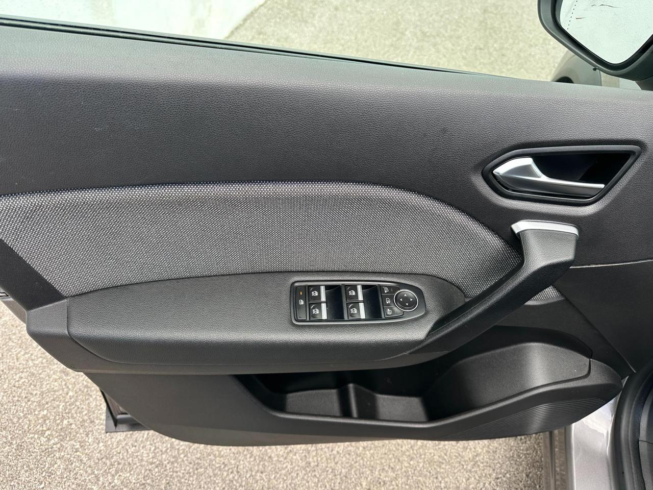 Renault Captur 1.0 tce Techno 90cv