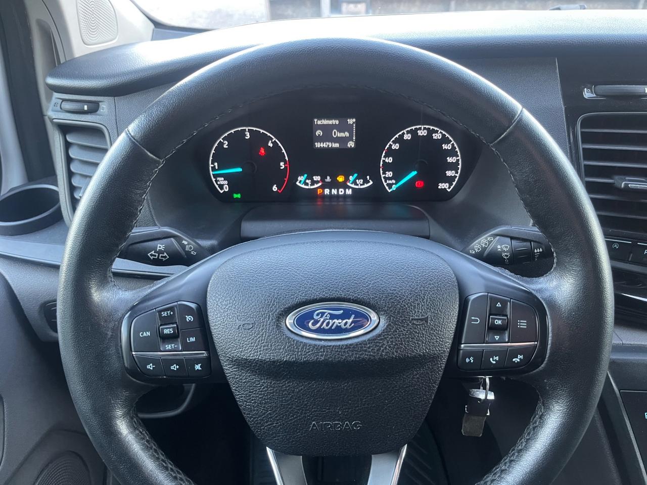 Ford Tourneo Custom 8/9 POSTI 2.0 TDCi Titanium