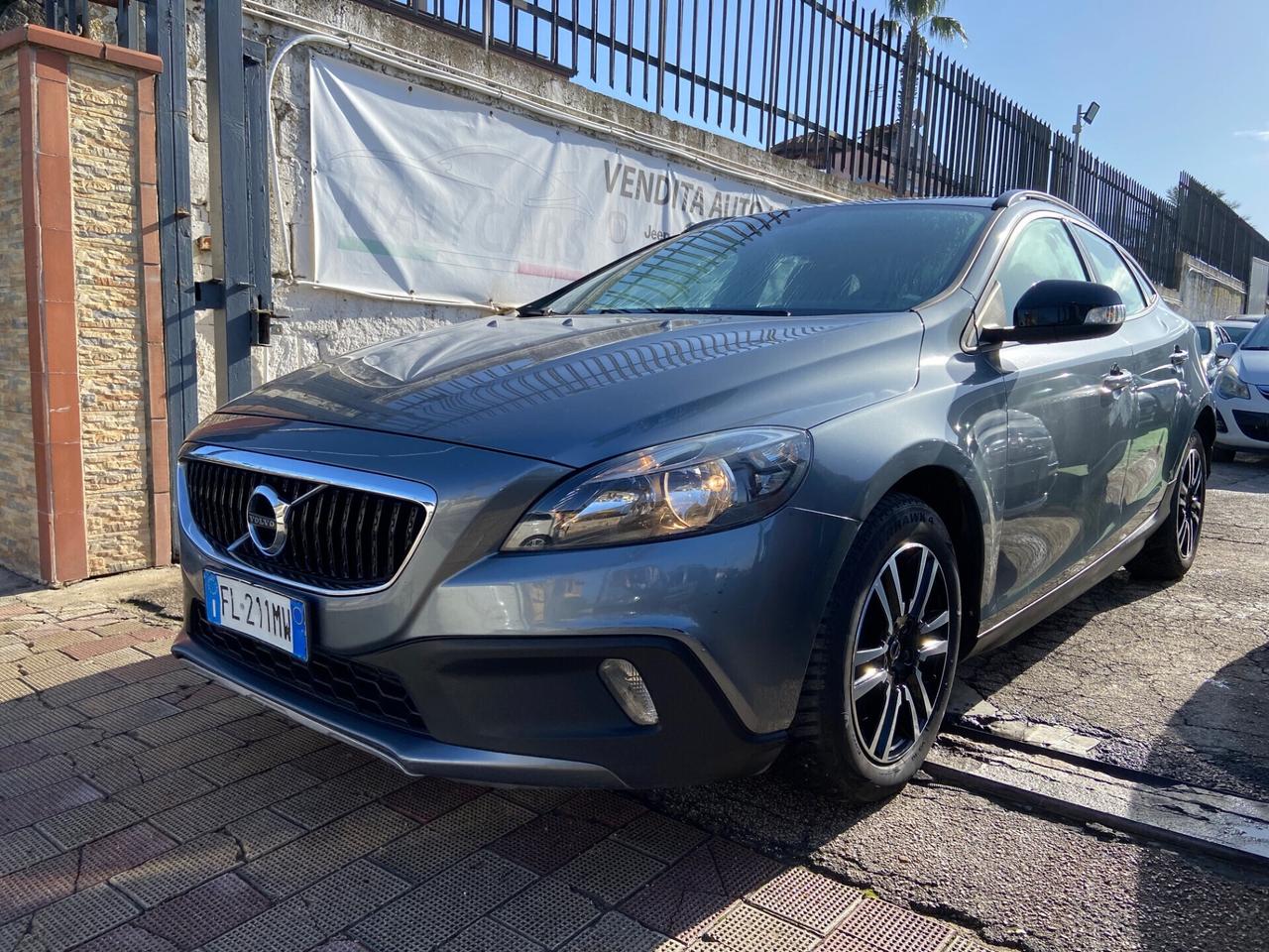 Volvo V40 Cross Country 2.0 d2 (88kw)