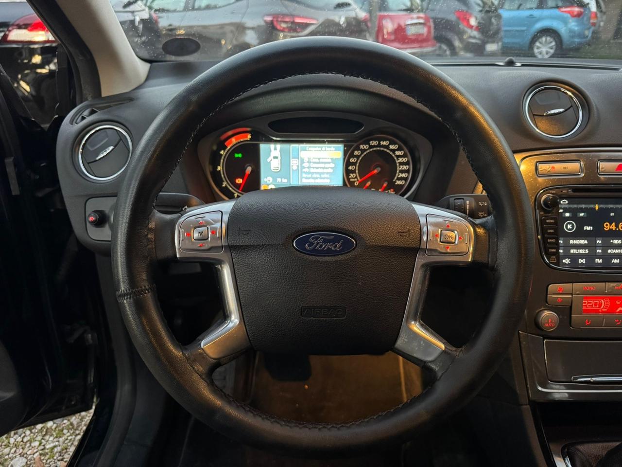 Ford Mondeo 2.0 TDCi 140 CV 5 porte Titanium Pack Premium DPF