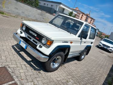 Toyota Land Cruiser II 2.4 turbodiesel SW LJ70 Special