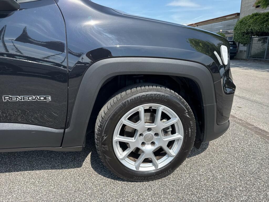 Jeep Renegade 1.3 T4 Limited 2WD DDCT