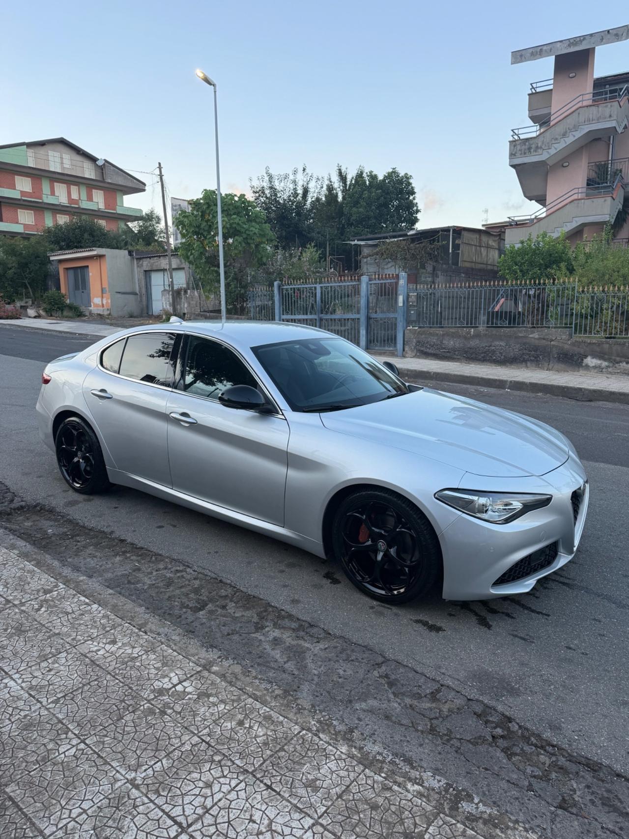 Alfa Romeo Giulia 2.2 Turbodiesel 180 CV AT8 Super