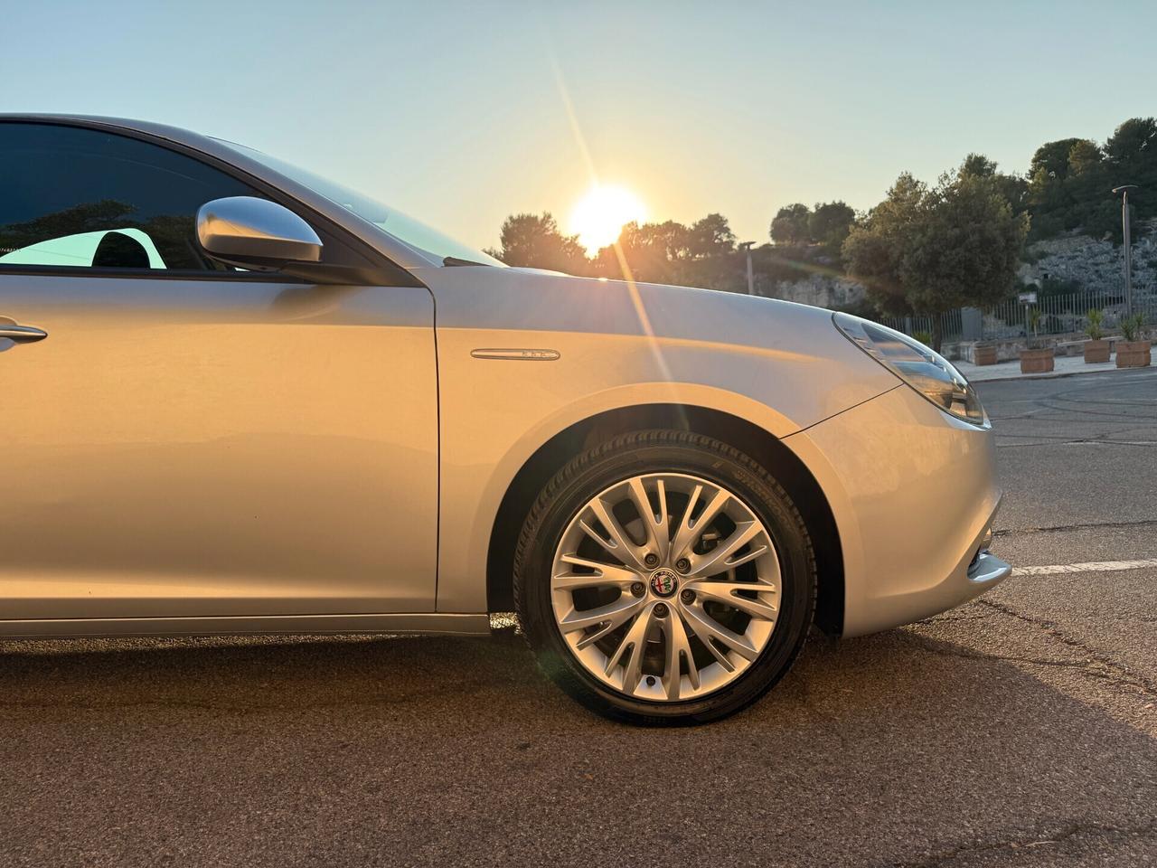 Alfa Romeo Giulietta/1.6 120 CV/SOLO 91000 KM/TAGLIANDI ALFA