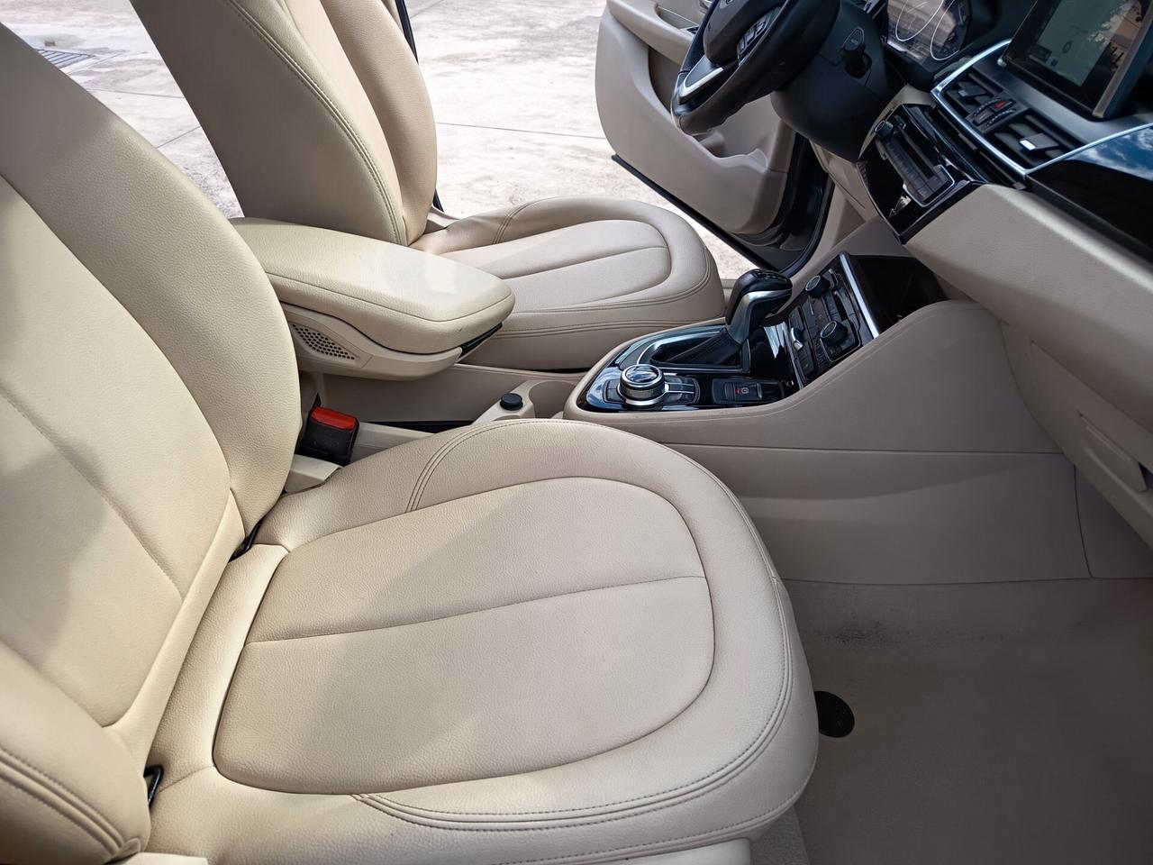 Bmw 216 216d Active Tourer Advantage