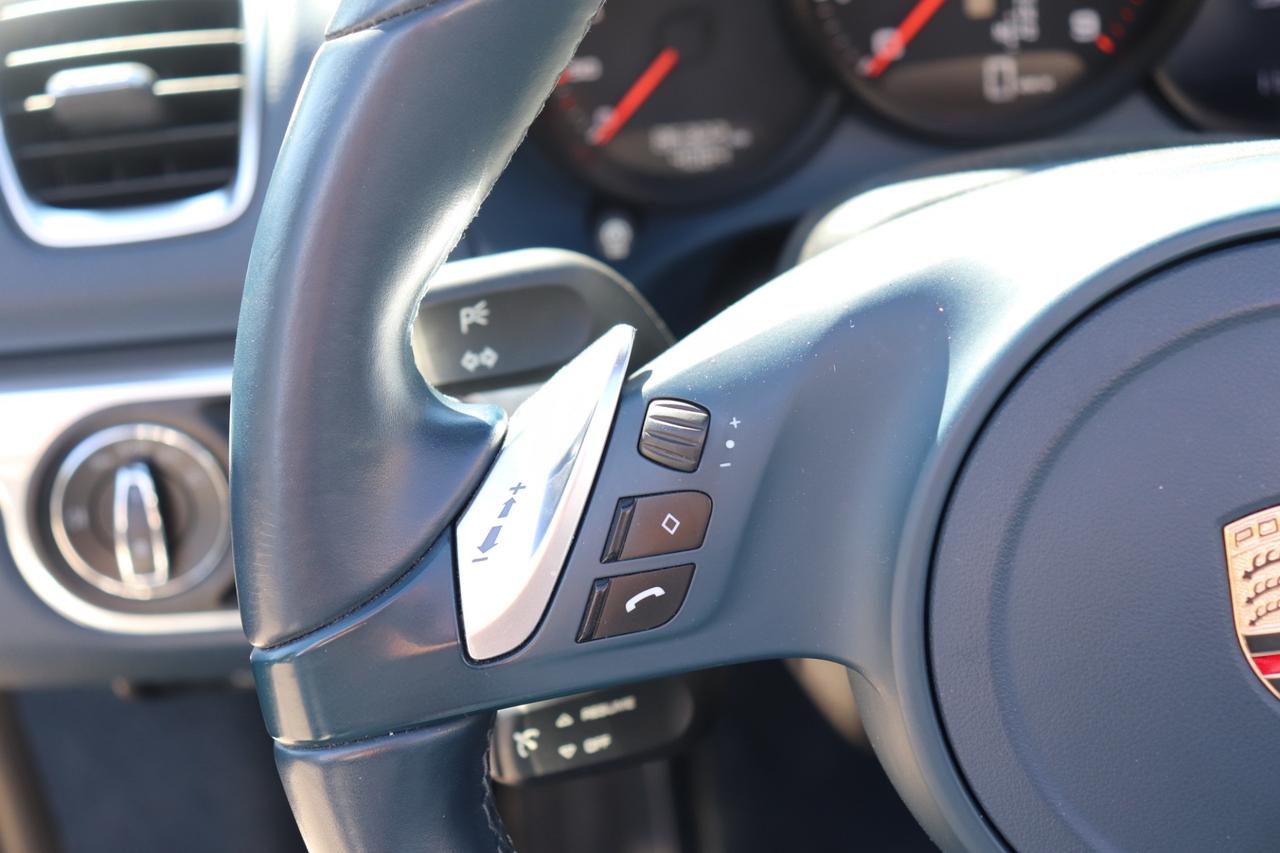 Porsche Boxster 2.7