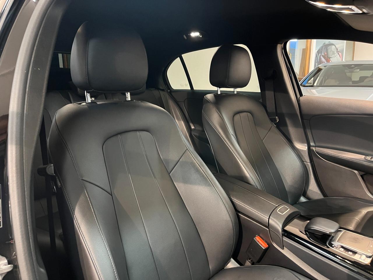 Mercedes-benz A 180 d Automatic Premium