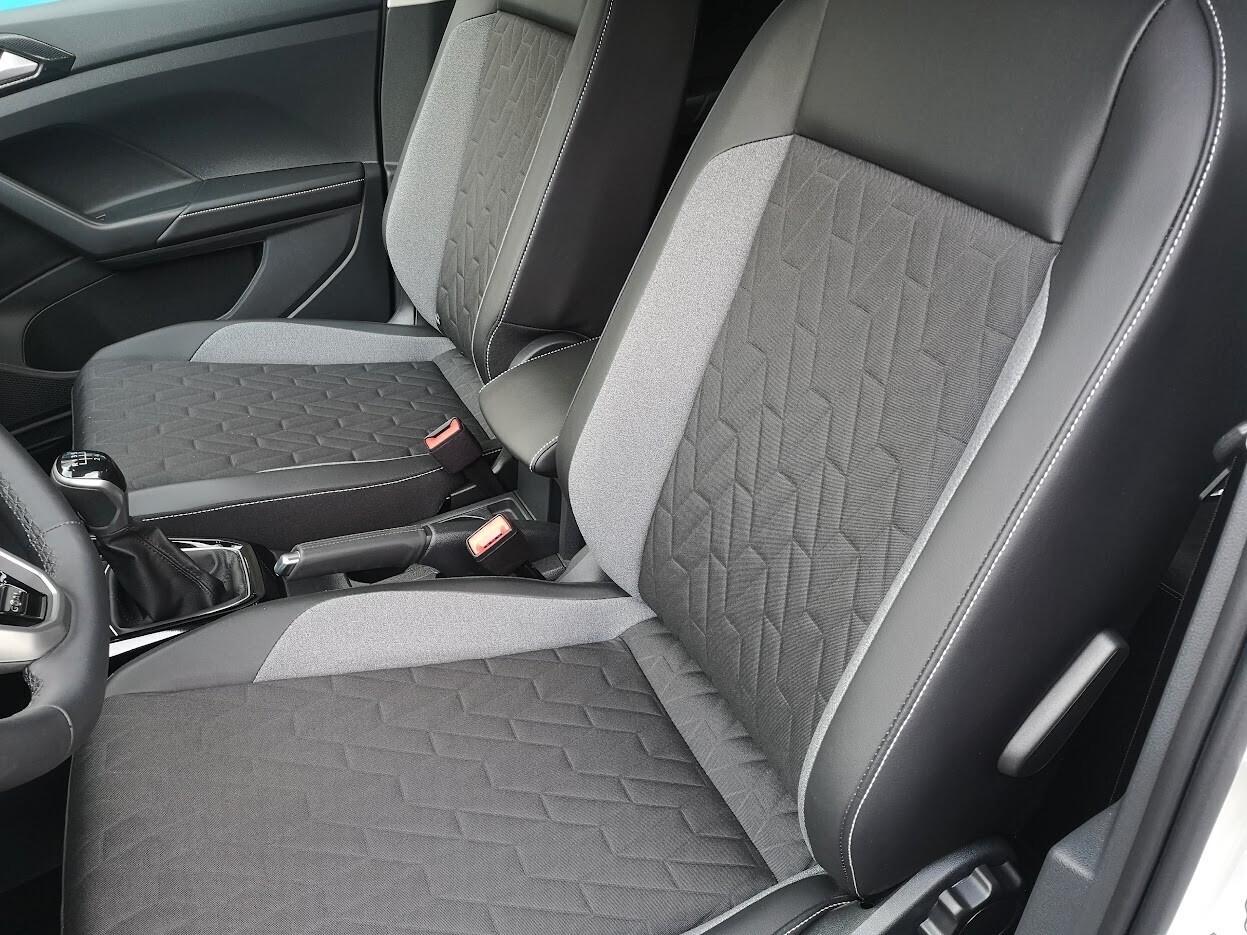 Volkswagen T-Cross 1.0 TSI 95 CV ACCESSORIATA