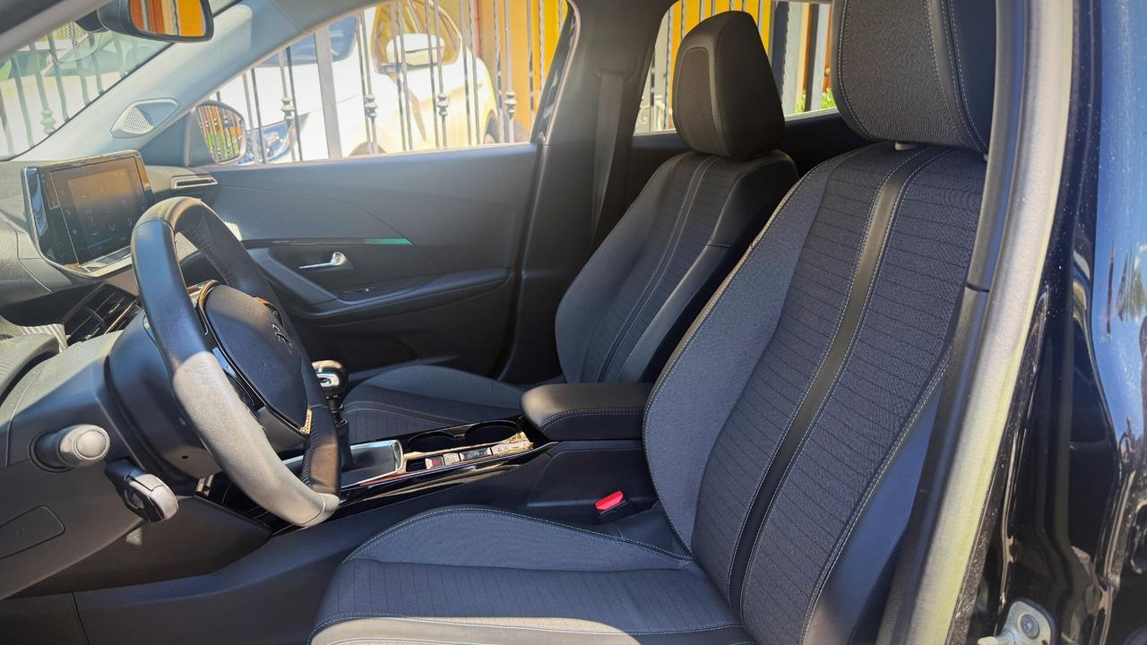 Peugeot 2008 1.5 Hdi Allure - 2022