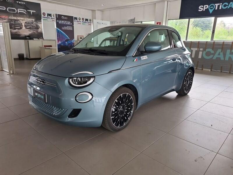 FIAT 500 La Prima 320