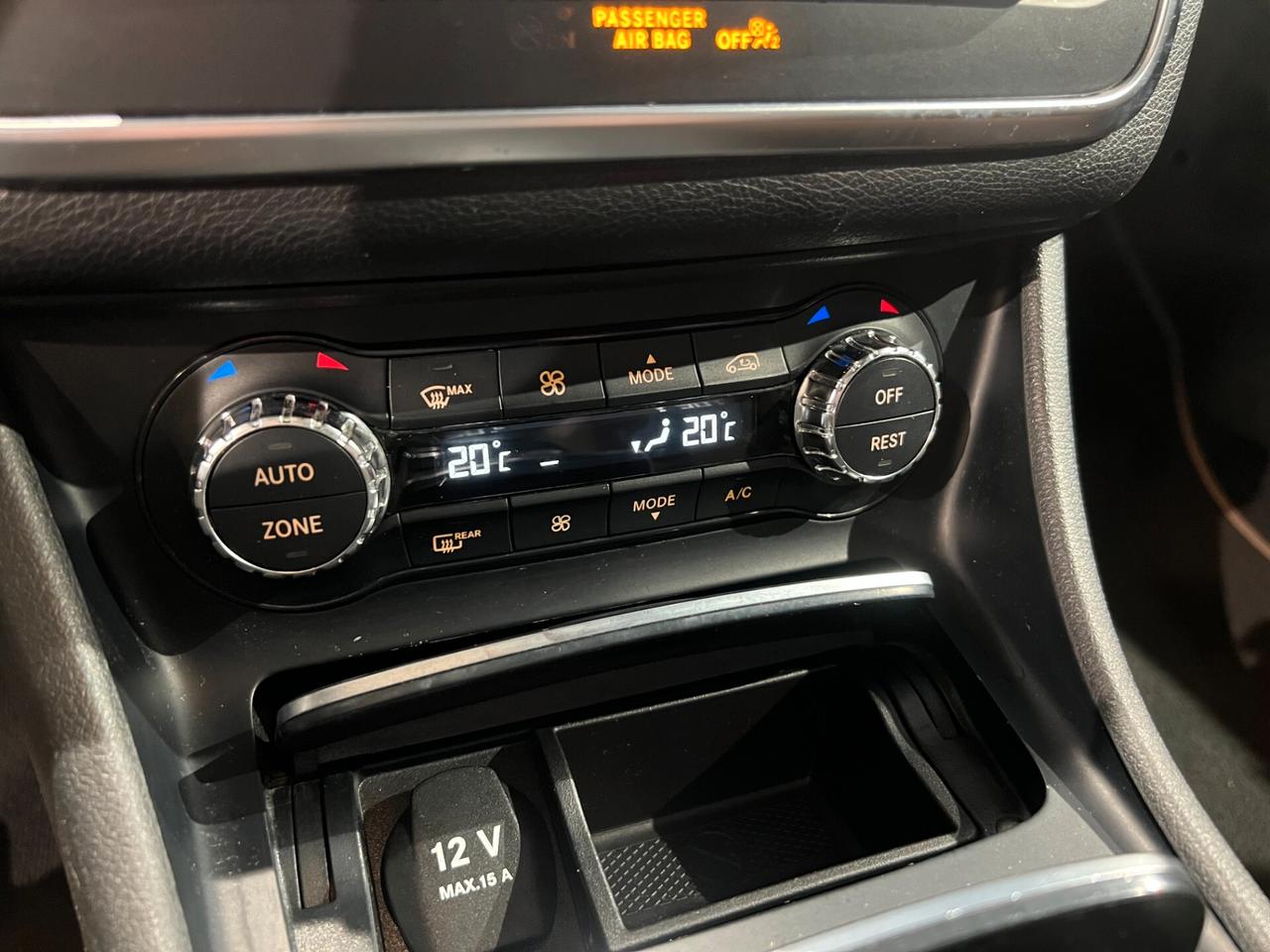 Mercedes-benz GLA 180d Automatic Executive TETTO