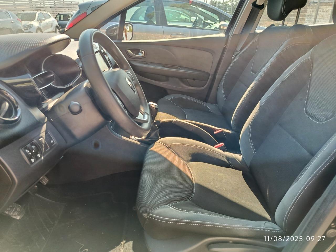 Renault Clio Sporter dCi 8V 75 CV Moschino Intens