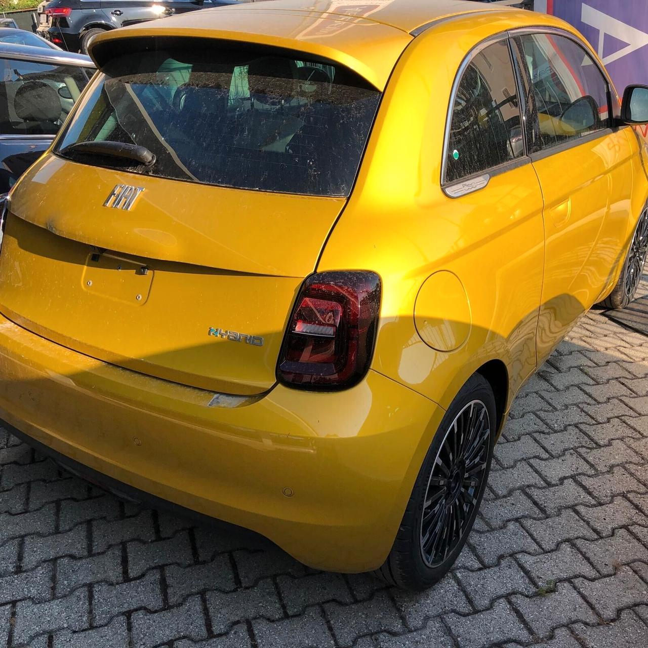 Fiat 500 1.0 Hybrid NUOVA UFFICIALE ITALIANA DA IMMATRICOLARE
