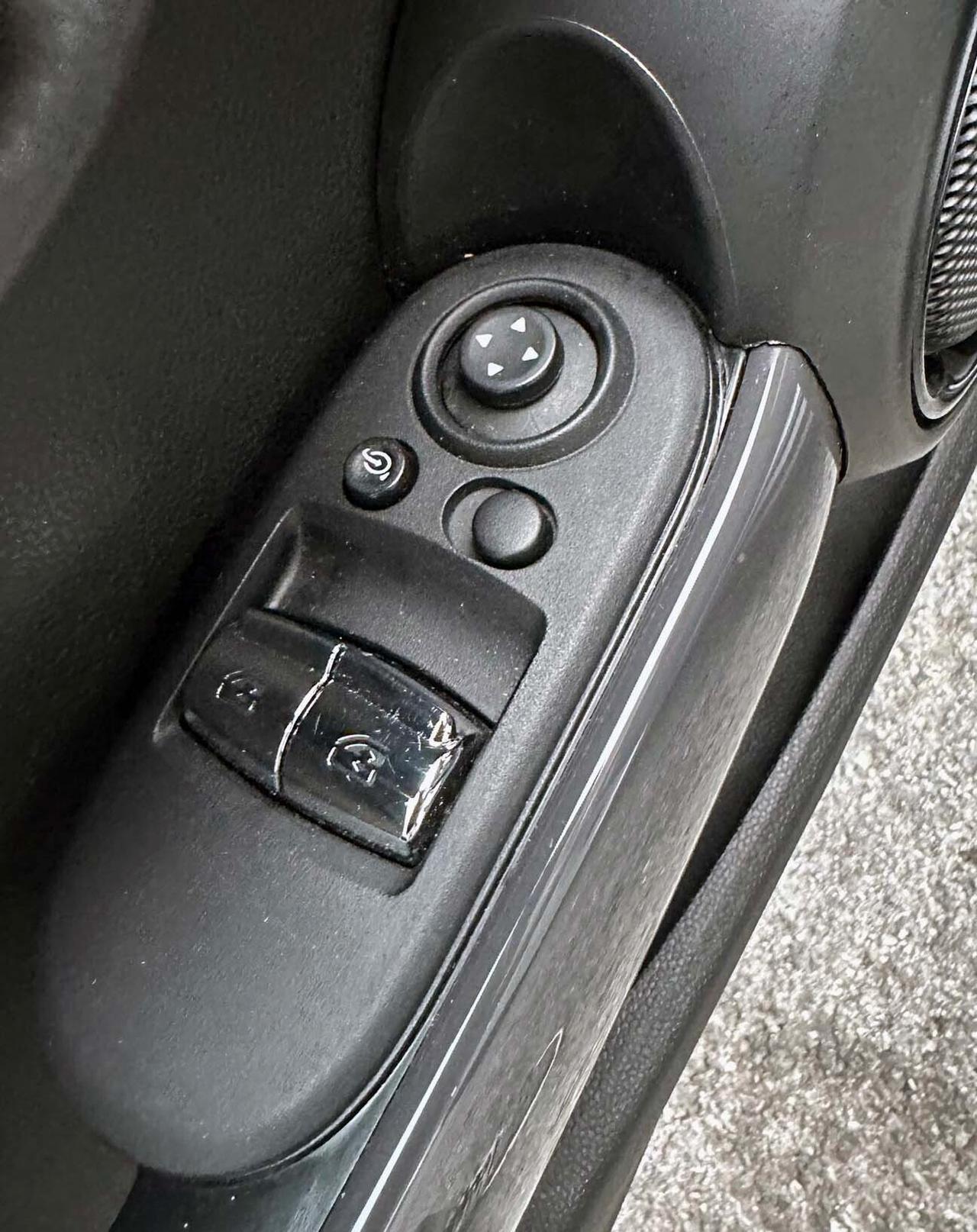 Mini 1.5 Cooper D Unico Proprietario