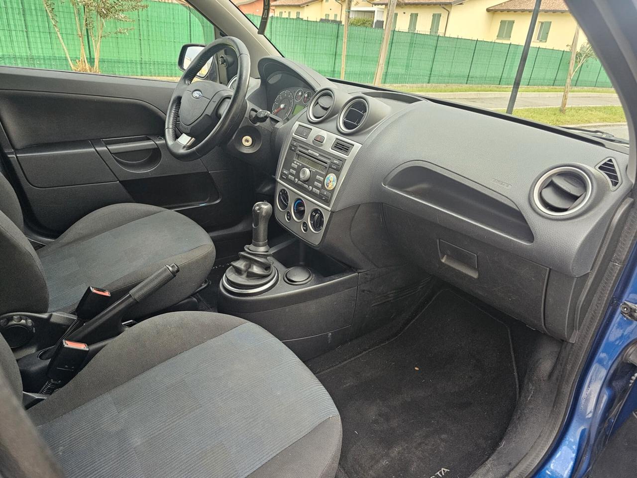 Ford Fiesta benzina