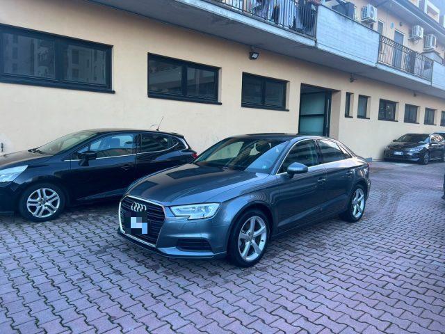 AUDI A3 Sedan 1.5 TFSI COD S tronic Business