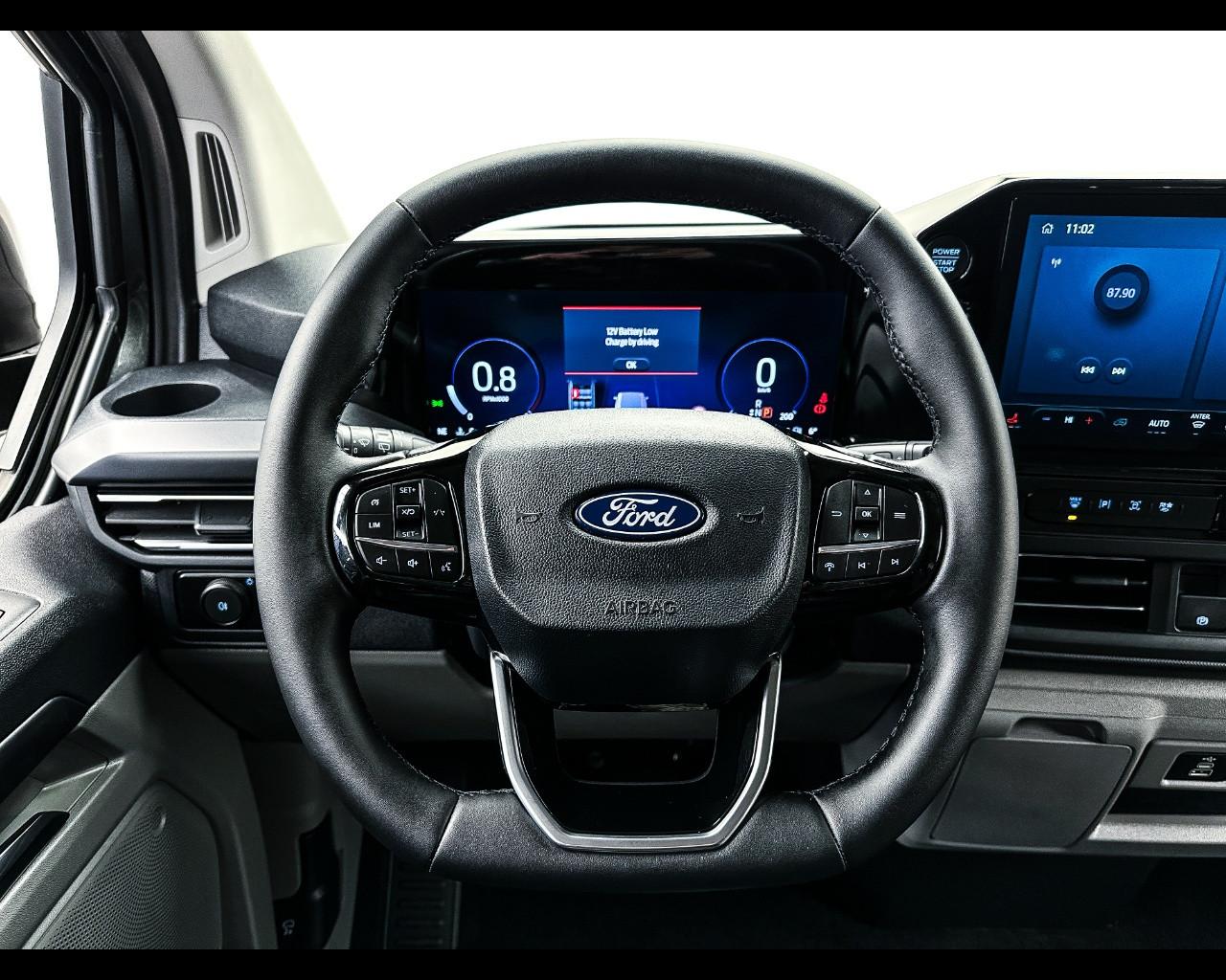 FORD Tourneo Custom 2ªs - Tourneo Custom 320 2.0 EcoBlue 170CV aut. PL Titanium